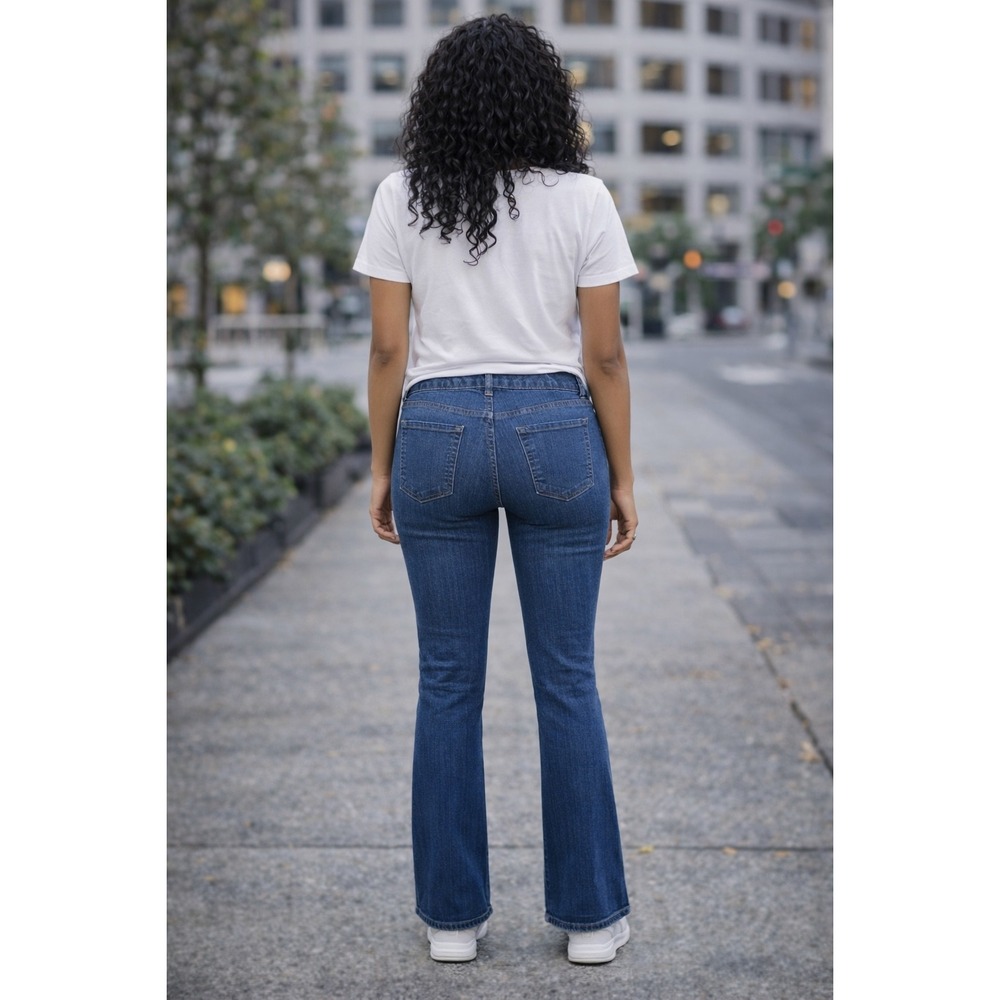 Gap Premium Flare Jeans Dark Wash Denim Blue Mid‎ Rise Stretch Size 4 27A
